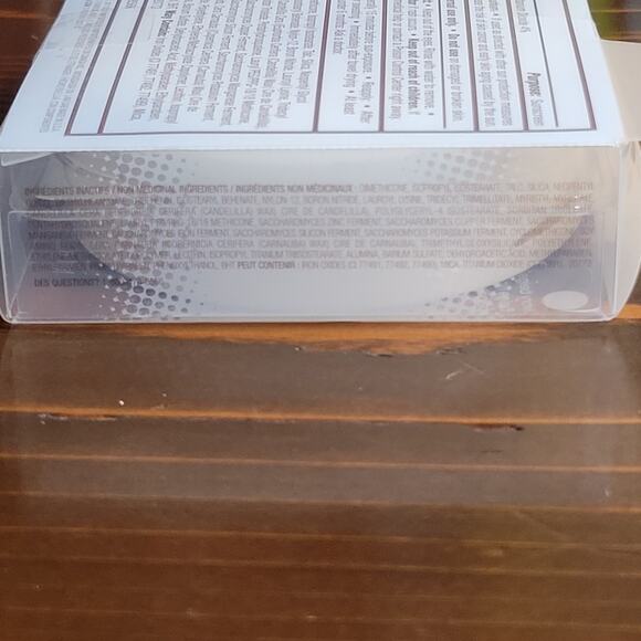 REVLON New Complexion One-Step Compact Makeup SPF 15 IVORY BEIGE 01✨️NEW✨️ - Picture 8 of 10